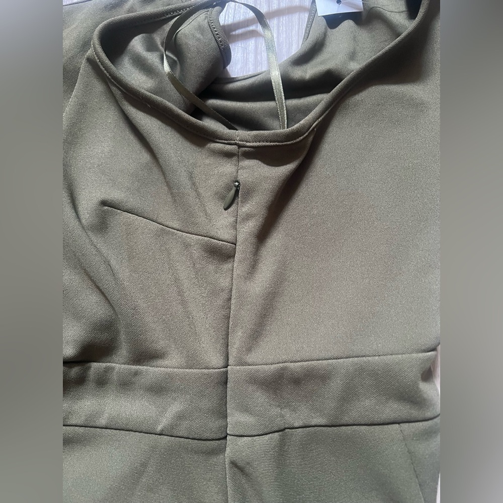 (NWT) Ann Taylor Olive Jersey Midi Dress, 2p - Picture 4 of 5